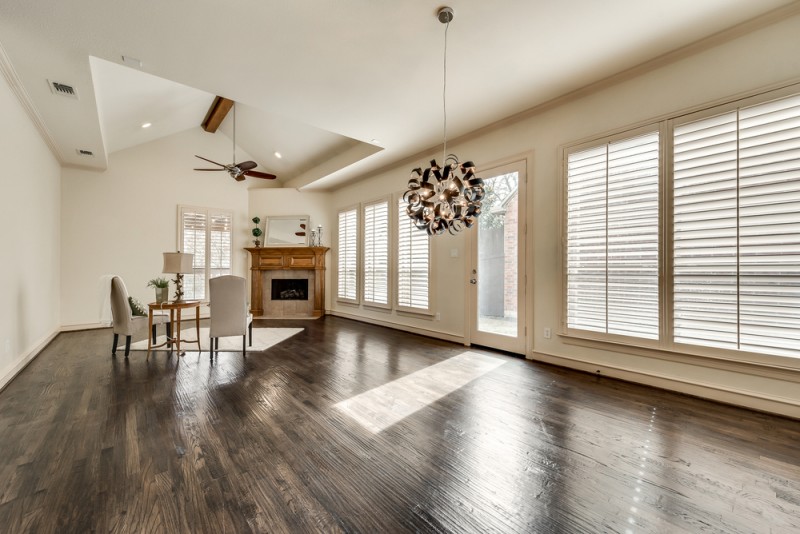    Open Floor plan Dining and Family Rooms 