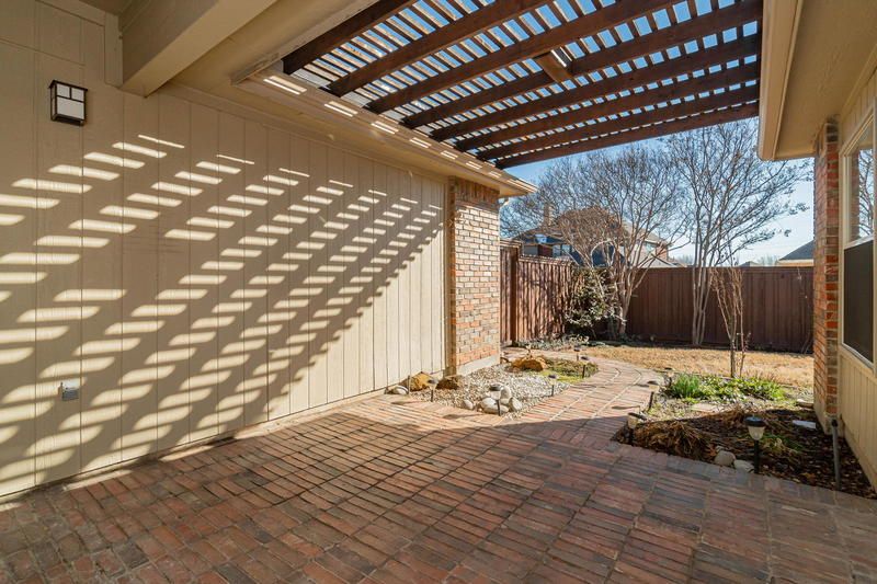    Covered Back Patio 