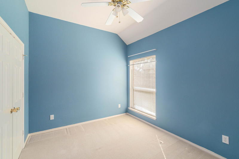    Secondary Bedroom 