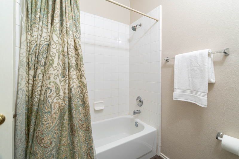    Second Full Bathroom for Guests 