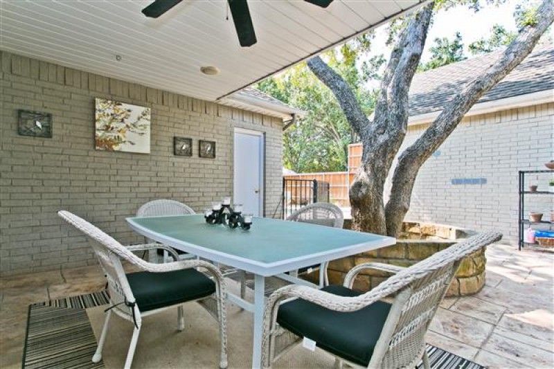    Rear Porch 