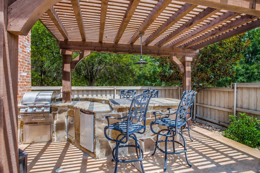   Gazebo Covered Outdoor Kitchen 